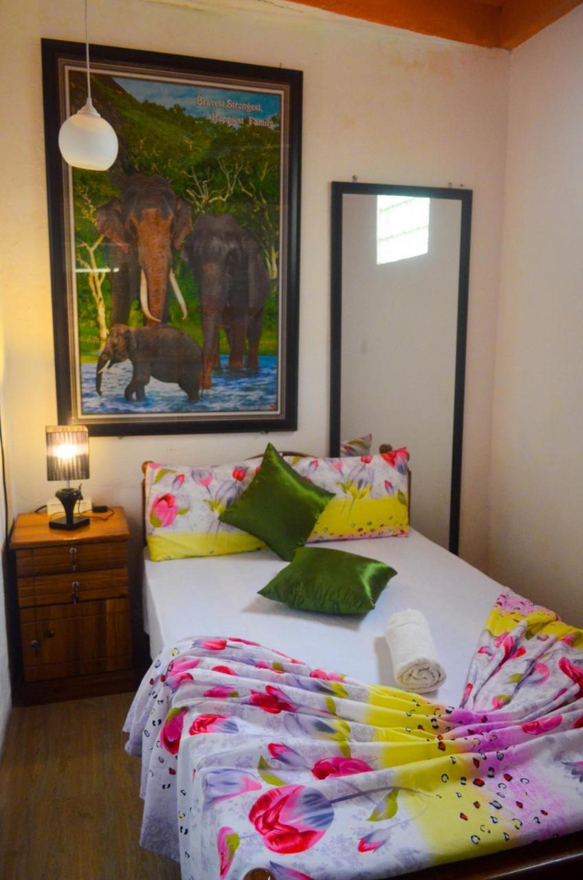 Linda Cottage Galle Exterior foto